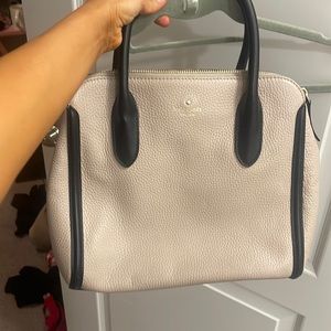 A very well loved Kate spade bag, I’ve had this for 10 years